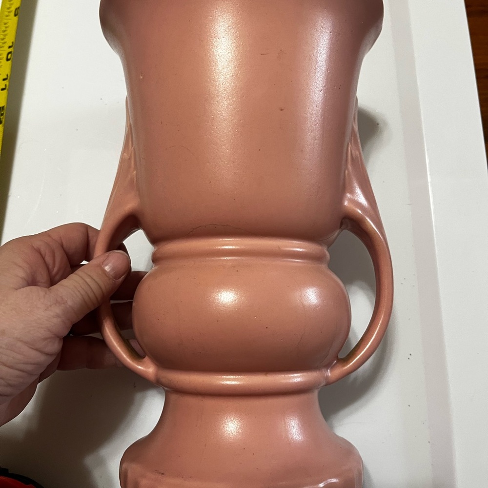 Elegant Pink abingdon pottery vintage Ceramic Vase - Picture 4 of 5